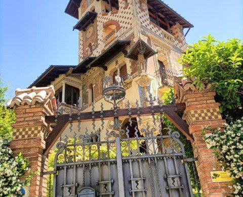 Coppedè Esoterico: Numerologia e Simbologia